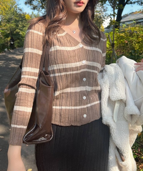 Lamoa(ラモア)の「Lamoa/ボーダー リブニット カーディガン(ニット/セーター・レディース・アイボリー/ブラウン/ブラック/ネイビー/グレー・FREE)」の5枚目の写真