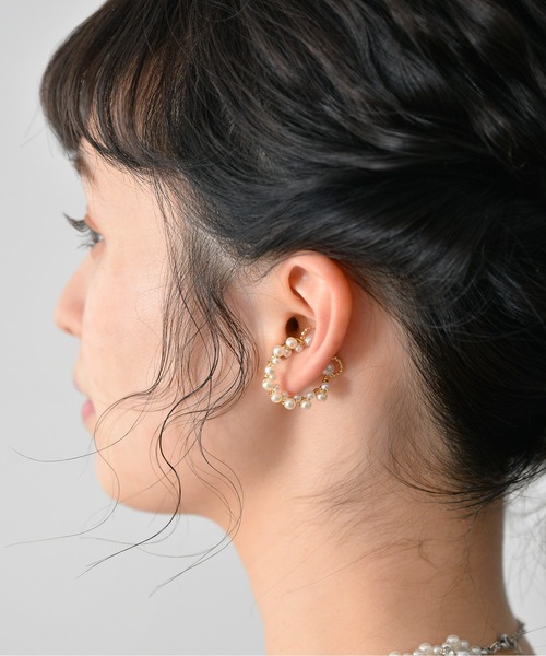 Kana（カナ）の「パール アーチ ゴールド シルバー 結婚式 お呼ばれ イヤーカフ（イヤーカフ・レディース・シルバー/ゴールド・フリー）」の8枚目の写真