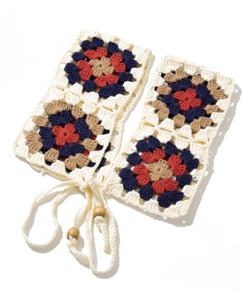 CUBE SUGAR（キューブシュガー）の「CUBE SUGAR/キューブシュガー　かぎ針綿ニット付け襟（付け襟・レディース・ブラック/ホワイト・FREE）」の4枚目の写真