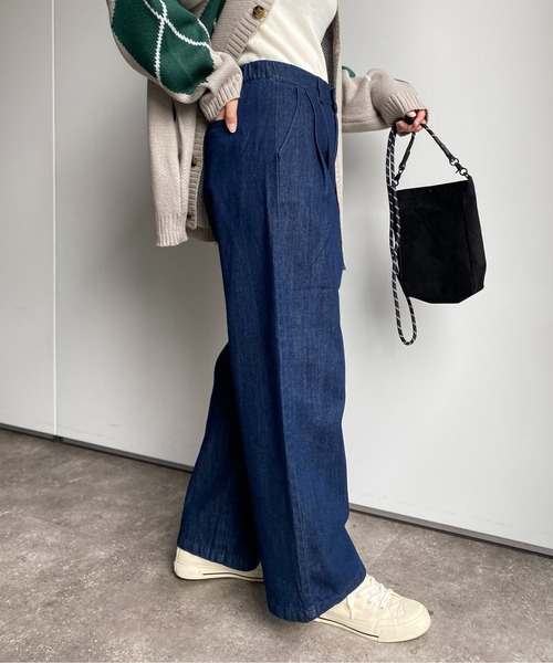 CPCM（シーピーシーエム）の「タックテーパードパンツ（デニムパンツ・レディース・ブラック/ブルー/ネイビー・FREE）」の14枚目の写真