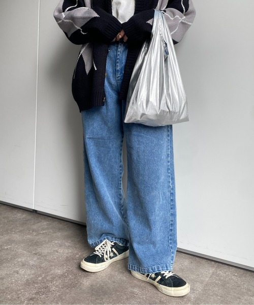 CPCM（シーピーシーエム）の「タックテーパードパンツ（デニムパンツ・レディース・ブラック/ブルー/ネイビー・FREE）」の17枚目の写真