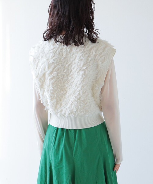 Ray BEAMS(レイビームス)の「Ray BEAMS / フリンジ Vネック ベスト(ベスト・レディース・オフホワイト/ブラック・ONE SIZE)」の13枚目の写真