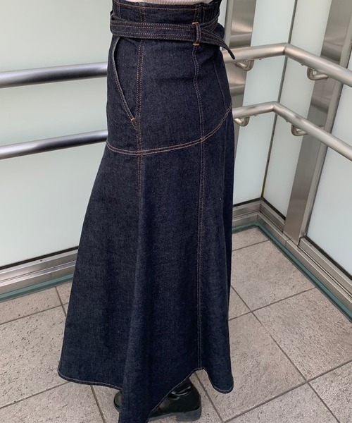 FREE'S MART(フリーズマート)の「ヨークフレアデニムスカート(デニムスカート・レディース・インディゴブルー/キナリ・マルチサイズ)」の9枚目の写真