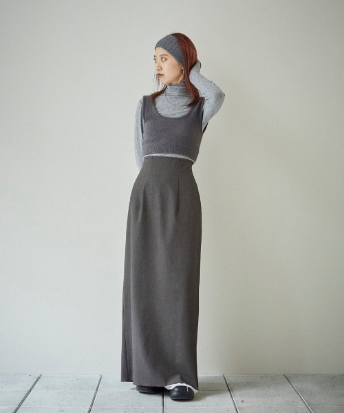 TODAYFUL（トゥデイフル）の「Soft Turtleneck Tops（Tシャツ/カットソー・レディース・ブラック/グレー/グリーン/ブルー系その他/バーガンディー/キナリ・FREE）」の13枚目の写真