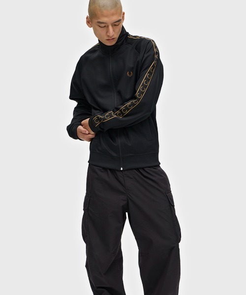 Contrast Tape Track Jacket／フレッドペリートラックジャケット