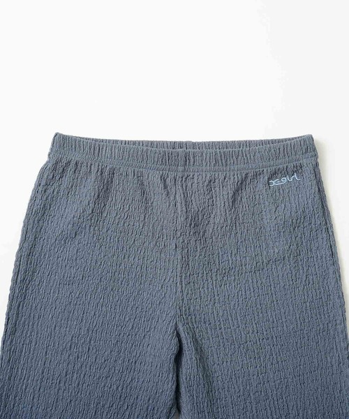 X-girl(エックスガール)の「SHIRRED CREPE LEGGINGS(レギンス/スパッツ・レディース・ブラック/ベージュ/ブルー・M/S)」の8枚目の写真