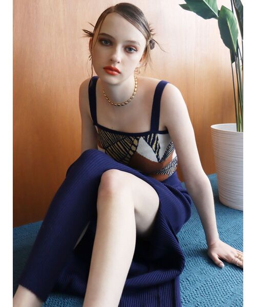 EVRIS（エヴリス）の「ディープスリットリブロングスカート【セットアップ着用可能】（スカート・レディース・ブラック/ネイビー/オレンジ・FREE）」の17枚目の写真