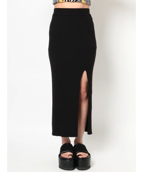 EVRIS（エヴリス）の「ディープスリットリブロングスカート【セットアップ着用可能】（スカート・レディース・ブラック/ネイビー/オレンジ・FREE）」の20枚目の写真