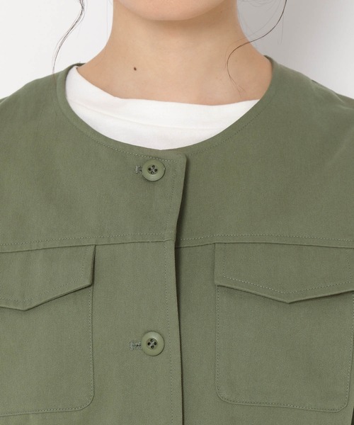 mysty woman（ミスティウーマン）の「ミリタリーベスト 199557（ミリタリージャケット・レディース・カーキ/オフホワイト・FREE）」の4枚目の写真