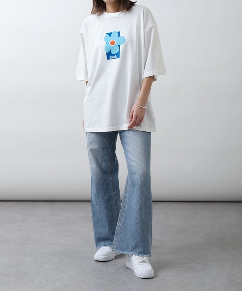 ZIP FIVE（ジップファイブ）の「【ZIP FIVE】【FLOUR ARTS】 花刺繍 ＆ フラワープリント ビッグシルエット 半袖Tシャツ 【ユニセックス】（Tシャツ/カットソー・レディース・ホワイト/ブラック/クリーム/ホワイト×グリーン/ホワイト×ブルー/オートミール/ブラック系/グレー系/ベージュ系/アイボリー系/ネイビー系/杢グレー/ネイビー・SMALL/MEDIUM/LARGE）」の21枚目の写真