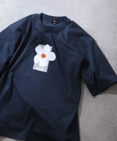 ZIP FIVE（ジップファイブ）の「【ZIP FIVE】【FLOUR ARTS】 花刺繍 ＆ フラワープリント ビッグシルエット 半袖Tシャツ 【ユニセックス】（Tシャツ/カットソー・レディース・ホワイト/ブラック/クリーム/ホワイト×グリーン/ホワイト×ブルー/オートミール/ブラック系/グレー系/ベージュ系/アイボリー系/ネイビー系/杢グレー/ネイビー・SMALL/MEDIUM/LARGE）」の19枚目の写真