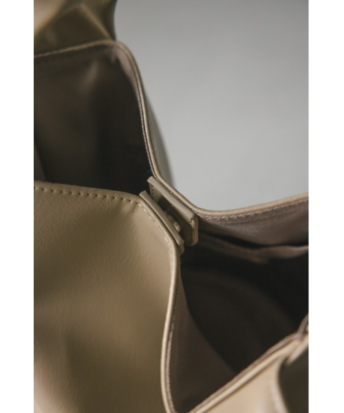 STYLEMIXER(スタイルミキサー)の「ワンハンドルバッグ(ハンドバッグ・レディース・ブラック/キャメル/ベージュ・FREE)」の15枚目の写真