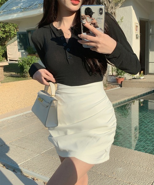 Jasmine Grandiflorum（ジャスミングランディフローラム）の「【Jasmine】ハイウエストタックミニスカート（スカート・レディース・ブラック/ピンク/ホワイト・MEDIUM/LARGE/SMALL）」の6枚目の写真