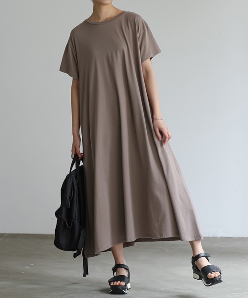 for/c(フォーシー)の「USAコットンAラインフレアワンピース【サスティナブル】(ワンピース・レディース・ブラック/オリーブ/サックスブルー/グレー/ブラウン/ネイビー・S/M/L)」の4枚目の写真
