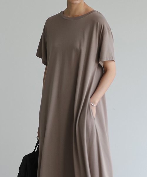 for/c(フォーシー)の「USAコットンAラインフレアワンピース【サスティナブル】(ワンピース・レディース・ブラック/オリーブ/サックスブルー/グレー/ブラウン/ネイビー・S/M/L)」の18枚目の写真
