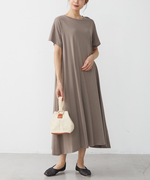 for/c(フォーシー)の「USAコットンAラインフレアワンピース【サスティナブル】(ワンピース・レディース・ブラック/オリーブ/サックスブルー/グレー/ブラウン/ネイビー・S/M/L)」の21枚目の写真