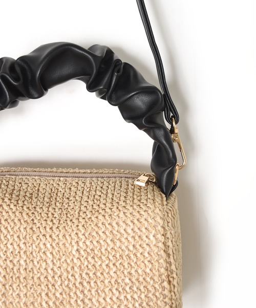 w closet（ダブルクローゼット）の「【2WAY】サマーショルダーバッグ（ハンドバッグ・レディース・サックスブルー/ホワイト/ブラック・FREE）」の4枚目の写真