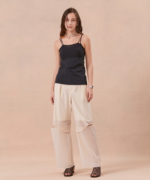 PUBLIC TOKYO(パブリックトウキョウ)の「【岐阜県産】スリットシアーナイロンパンツ/カーゴパンツ(カーゴパンツ・レディース・ホワイト/オレンジ・FREE)」の7枚目の写真