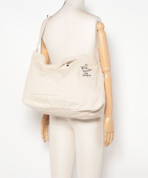 THRASHER(スラッシャー)の「CANVAS Shoulder Bag/スラッシャーキャンバスショルダーバッグ(ショルダーバッグ・メンズ・ブラック/グレー/ホワイト/ベージュ/ブラック系その他/ホワイト系その他2/ブラック系その他2/ホワイト系その他・FREE)」の12枚目の写真