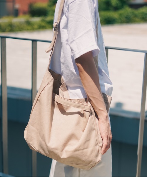 THRASHER(スラッシャー)の「CANVAS Shoulder Bag/スラッシャーキャンバスショルダーバッグ(ショルダーバッグ・メンズ・ブラック/グレー/ホワイト/ベージュ/ブラック系その他/ホワイト系その他2/ブラック系その他2/ホワイト系その他・FREE)」の18枚目の写真