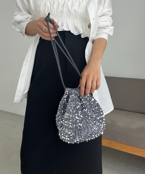 CAPRICIEUX LE'MAGE（カプリシューレマージュ）の「スパンコールバッグ（ハンドバッグ・レディース・ブラック/グレー/ブラウン・FREE）」の2枚目の写真