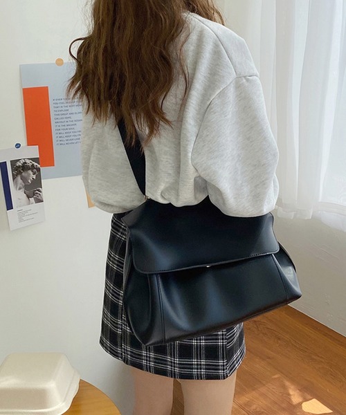 Dita Muaj.(ディータムアージュ)の「ワンハンドル 2wayショルダーバッグ(ショルダーバッグ・レディース・ブラウン/ブラック・FREE)」の6枚目の写真