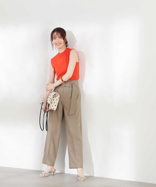 N.（N. Natural Beauty Basic）（エヌエヌナチュラルビューティーベーシック）の「◆バックルベルト付ハイウエストワイドパンツ（スラックス・レディース・ベージュ/オフホワイト・MEDIUM）」の22枚目の写真