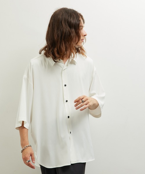 JUNRED（ジュンレッド）の「ドレープスリットビッグシャツ（シャツ/ブラウス・メンズ・ホワイト/ラベンダー/ブラック・L/M/S）」の8枚目の写真