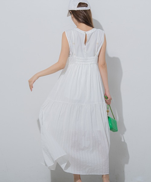 VICKY（ビッキー）の「【涼し気で夏にぴったり】ドビーストライプキャミワンピース《手洗い可能》（ワンピース・レディース・ホワイト/ブラック/ブルー・M）」の7枚目の写真