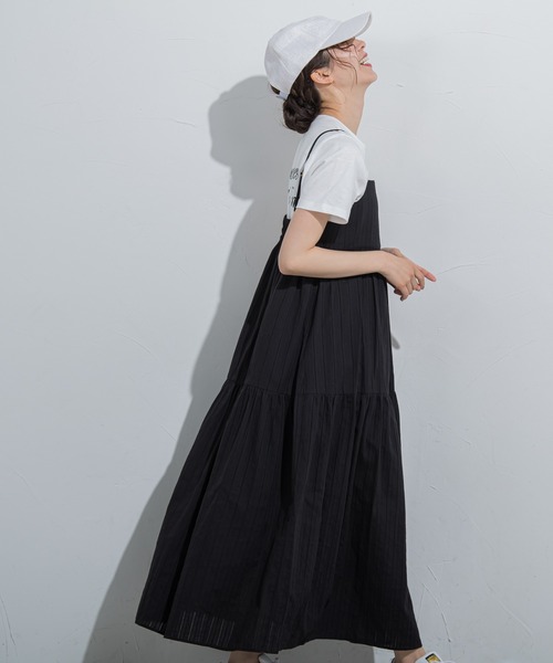 VICKY（ビッキー）の「【涼し気で夏にぴったり】ドビーストライプキャミワンピース《手洗い可能》（ワンピース・レディース・ホワイト/ブラック/ブルー・M）」の22枚目の写真