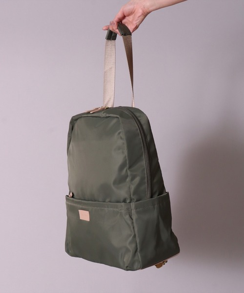 Legato Largo（レガートラルゴ）の「(LF)【Legato Largo】肩掛け出来る ワンハンドル付き リュック（バックパック/リュック・レディース・ブラック/グレイッシュベージュ/オリーブ・ONE SIZE）」の18枚目の写真