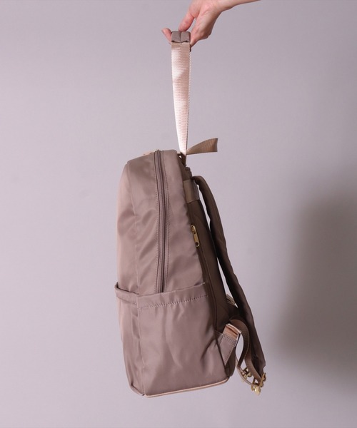 Legato Largo（レガートラルゴ）の「(LF)【Legato Largo】肩掛け出来る ワンハンドル付き リュック（バックパック/リュック・レディース・ブラック/グレイッシュベージュ/オリーブ・ONE SIZE）」の19枚目の写真