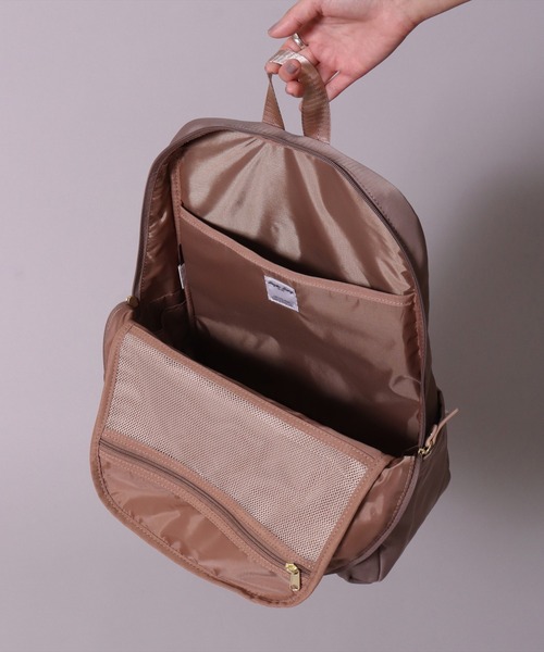 Legato Largo（レガートラルゴ）の「(LF)【Legato Largo】肩掛け出来る ワンハンドル付き リュック（バックパック/リュック・レディース・ブラック/グレイッシュベージュ/オリーブ・ONE SIZE）」の22枚目の写真