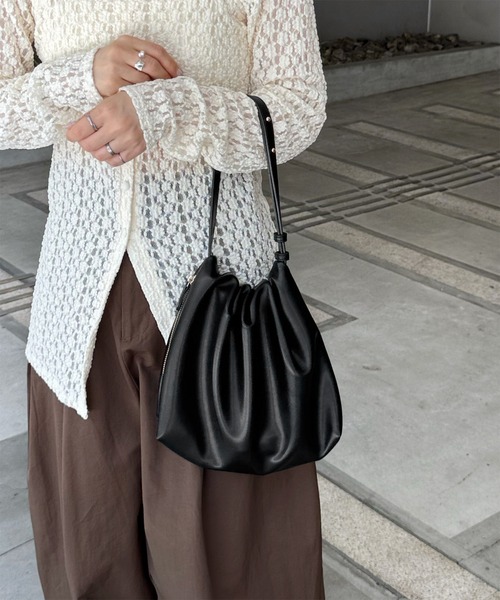 新色追加！！》《ジップカラー2種類》ワンハンドルギャザーショルダー