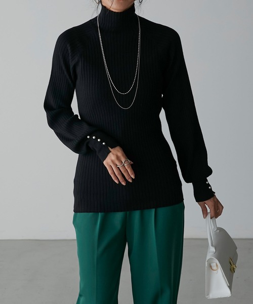 Anss.me（アンスミー）の「【Anss.me】【吸湿発熱】袖口パールボタンハイネックリブニットプルオーバー（ニット/セーター・レディース・バーガンディー/ブラック/アイボリー/チャコールグレー/モカ・FREE）」の14枚目の写真