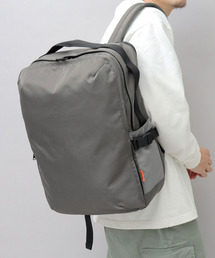 UNIVERSAL OVERALL（ユニバーサルオーバーオール）の「撥水ナイロン 2層式 スクエア バックパック ビジネス対応 A4・B4・PC収納対応モデル（バックパック/リュック）」