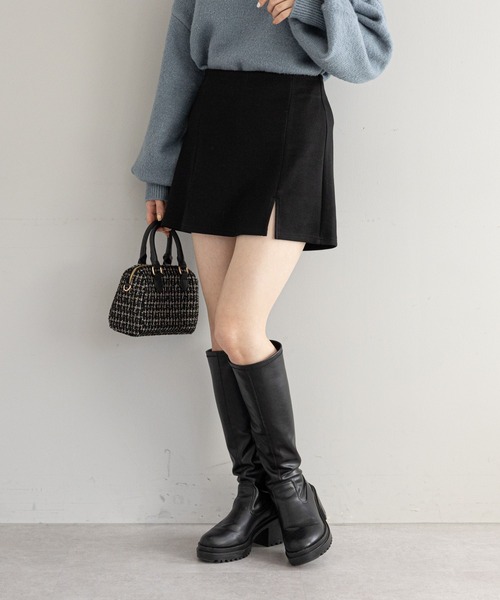 Chico（チコ）の「【WEB限定/REVIVAL】スリットミニスカパン（スカート・レディース・ブラック/グレイッシュベージュ/グレー・FREE）」の4枚目の写真