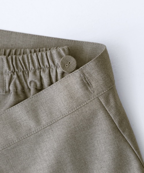 kOhAKU（コハク）の「【廃盤】『ラップ付きストレートワイドパンツ』（スラックス・レディース・ブラック/グレー・2/1）」の18枚目の写真