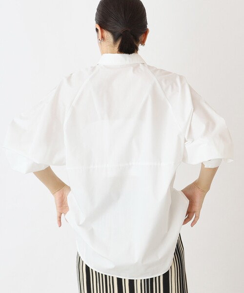 THE SHOP TK (ザ ショップ ティーケー )の「◆コクーンシルエットシャツ【手洗い可】(シャツ/ブラウス・レディース・ホワイト系/ブラック系2/ブルー系7・12/13)」の7枚目の写真
