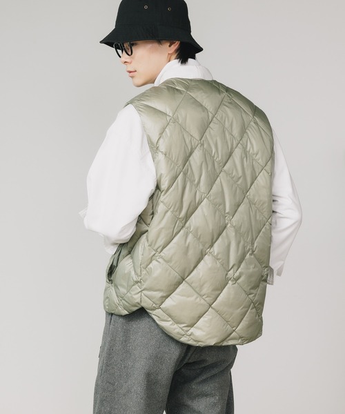 REMI RELIEF(レミレリーフ)の「REMI RELIEF/レミレリーフ 超軽量ナイロンインナーダウンベスト(ダウンベスト・メンズ・ブラック/カーキ・M/L/XL)」の8枚目の写真