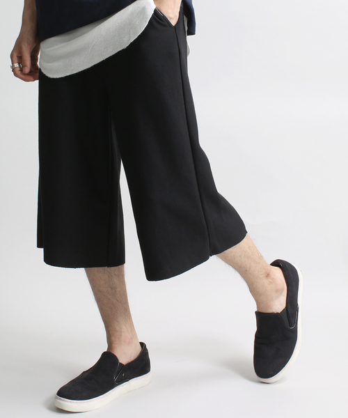 WEGO（ウィゴー）の「WEGO/ワイドクロップドスウェットパンツ（その他パンツ・メンズ・ホワイト/ブラック/杢グレー/カーキ・LARGE/MEDIUM）」の2枚目の写真