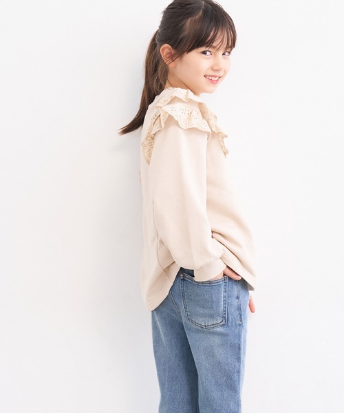 coca（coca）（コカ）の「キッズ デニム裾スリットセミフレアパンツ（デニムパンツ・キッズ・ブルー・140/130/120/110）」の2枚目の写真