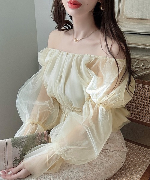 Meiru(メイル)の「ギャザーデザインチュールトップス(シャツ/ブラウス・レディース・ブラック/ホワイト/クリーム/ピンク/ブルーグレー・LARGE/MEDIUM/SMALL/X-LARGE)」の13枚目の写真