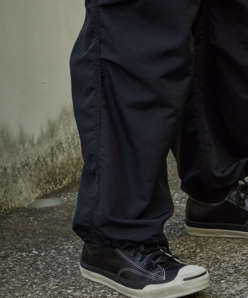 NUMBER (N)INE(ナンバーナイン)の「NUMBER (N)INE/ナンバーナイン MICRO RIP-STOP WIDE OVER PANTS(カーゴパンツ・メンズ・ブラック/カーキ・2/3/4)」の16枚目の写真
