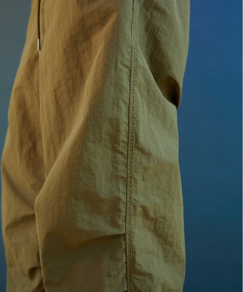 NUMBER (N)INE(ナンバーナイン)の「NUMBER (N)INE/ナンバーナイン MICRO RIP-STOP WIDE OVER PANTS(カーゴパンツ・メンズ・ブラック/カーキ・2/3/4)」の9枚目の写真