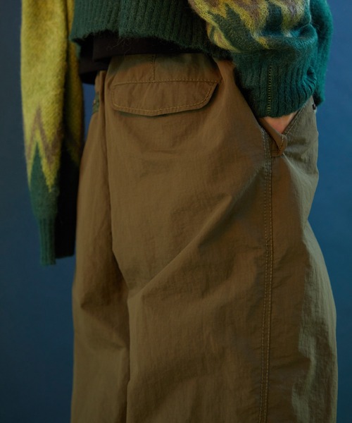 NUMBER (N)INE(ナンバーナイン)の「NUMBER (N)INE/ナンバーナイン MICRO RIP-STOP WIDE OVER PANTS(カーゴパンツ・メンズ・ブラック/カーキ・2/3/4)」の11枚目の写真