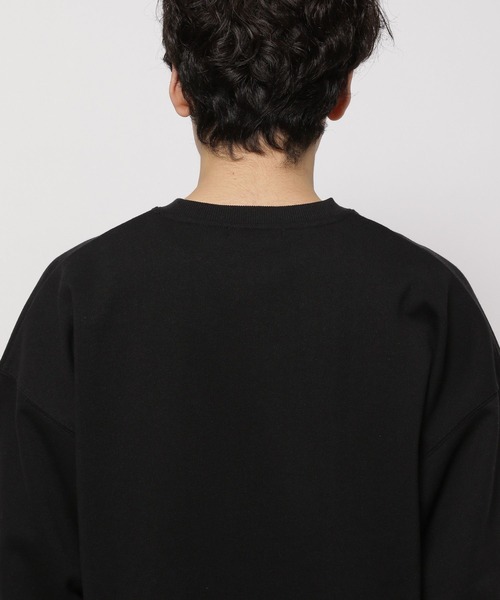 niko and...（ニコアンド）の「アソート刺しゅう裏毛プルオーバー（スウェット・メンズ・ブラック/ブルー/オフホワイト・MEDIUM/LARGE）」の16枚目の写真