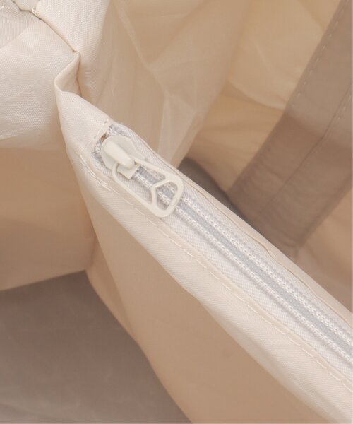 LBC（エルビーシー）の「ライトウエイト2WAYショルダー（ショルダーバッグ・レディース・ブラック/ベージュ・FREE）」の19枚目の写真