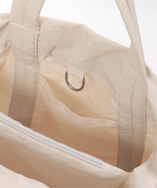 LBC（エルビーシー）の「ライトウエイト2WAYショルダー（ショルダーバッグ・レディース・ブラック/ベージュ・FREE）」の15枚目の写真