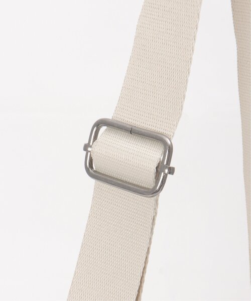 LBC（エルビーシー）の「ライトウエイト2WAYショルダー（ショルダーバッグ・レディース・ブラック/ベージュ・FREE）」の11枚目の写真